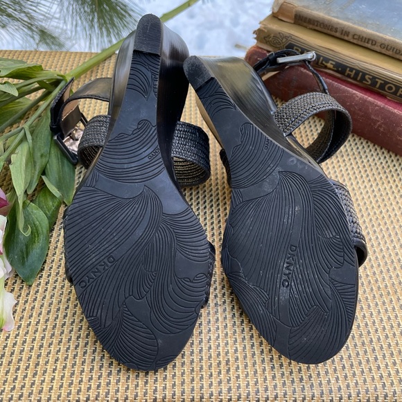 DKNYC Woven Ankle Strap Wedges - Picture 9 of 12